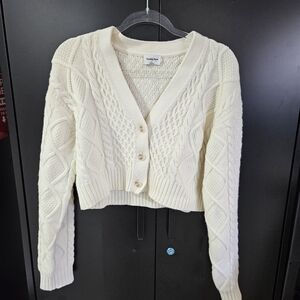 Aritzia Cable Knit Cropped Sweater